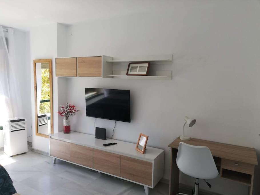Estudio Cosmopolita Marbella Kültér fotó